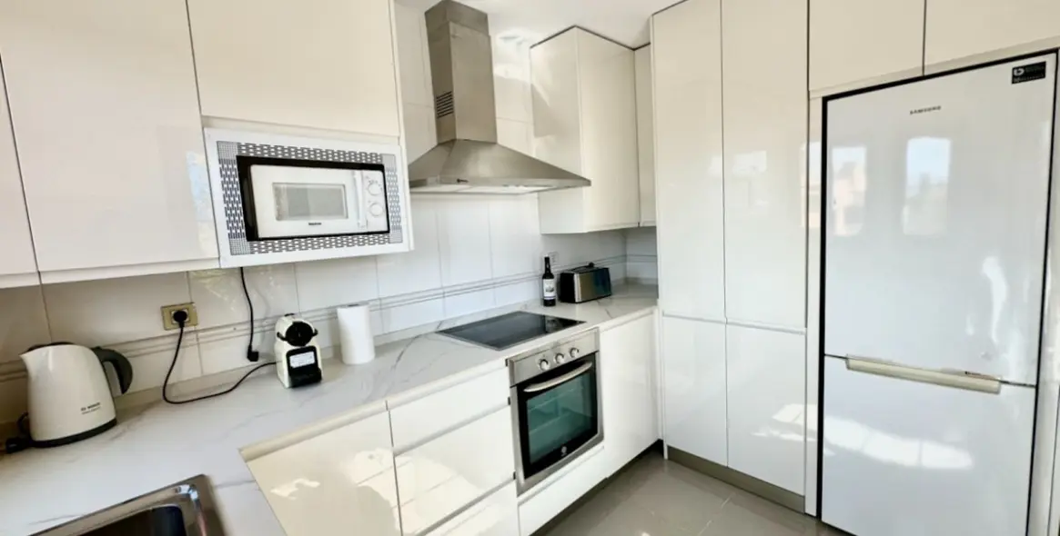 Краткосрочная аренда пентхауса в New Golden Mile 9