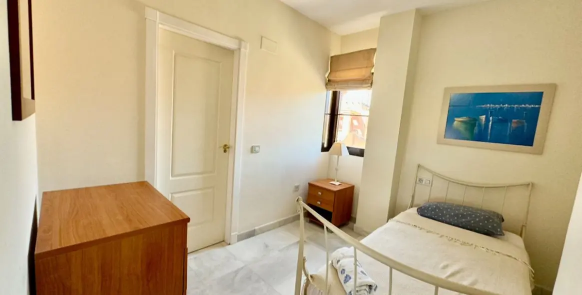 Краткосрочная аренда пентхауса в New Golden Mile 14