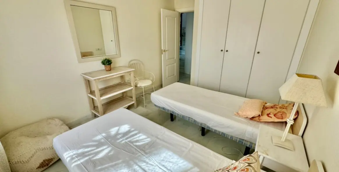 Краткосрочная аренда пентхауса в New Golden Mile 16