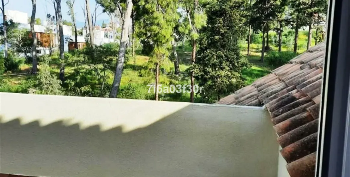 Long-term rent of penthouse in Marbella 24