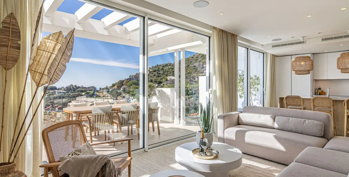 Краткосрочная аренда апартаментов на среднем этаже в Ojén 3