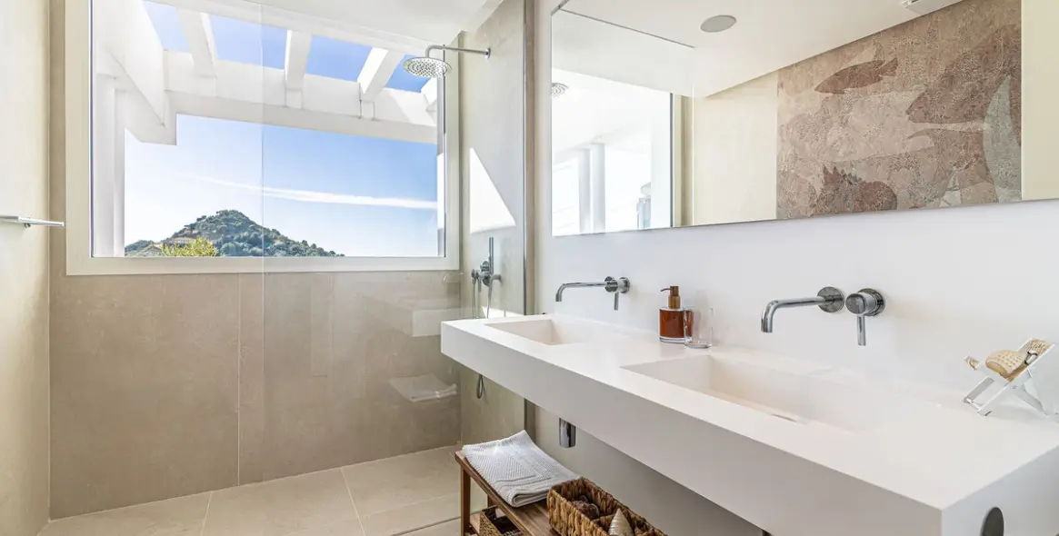 Краткосрочная аренда апартаментов на среднем этаже в Ojén 15