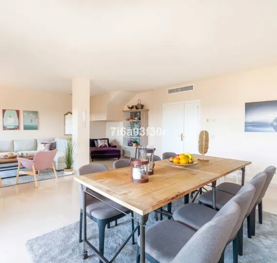 Alquiler a corto plazo de ático dúplex en Guadalmina Alta