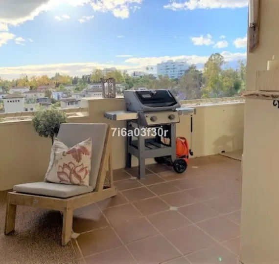 Alquiler a corto plazo de ático dúplex en Guadalmina Alta