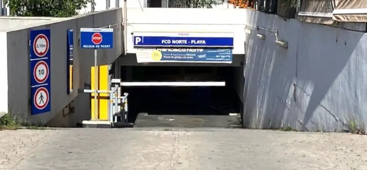 Long-term rent of garage in Marbella 0