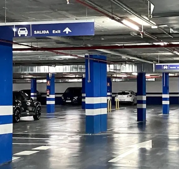 Long-term rent of garage in Marbella