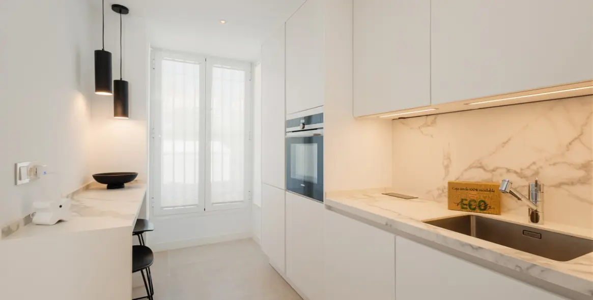 Long-term rent of semi-detached house in Bahía de Marbella 12