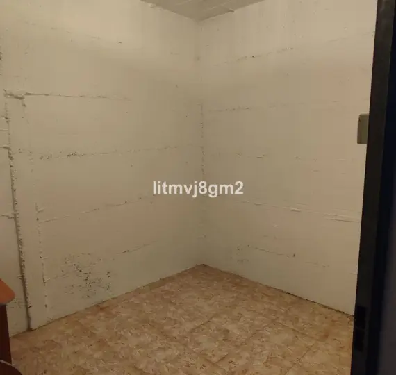 Long-term rent of storage room in La Cala
