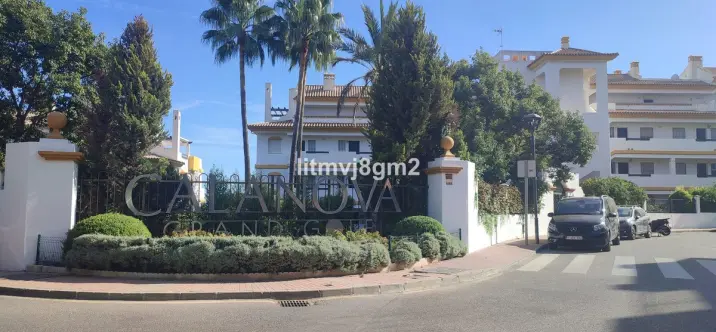 Long-term rent of parking space in La Cala 1