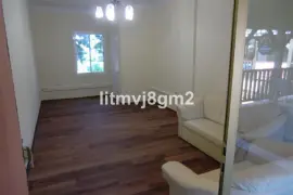 Image 9 thumb