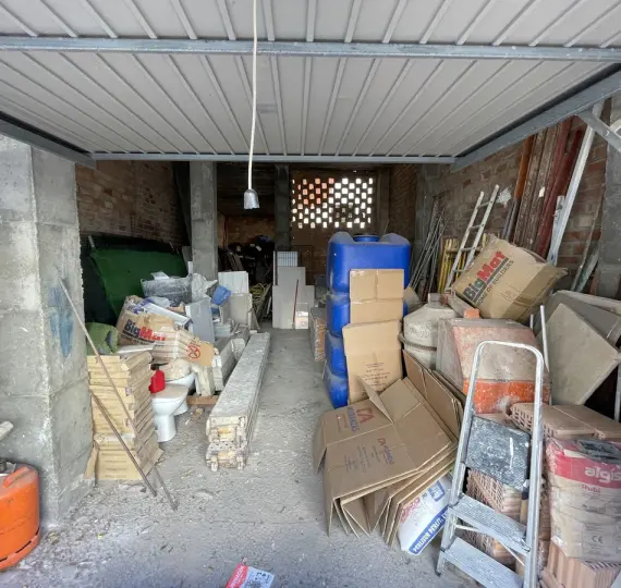 Long-term rent of shop in Estepona