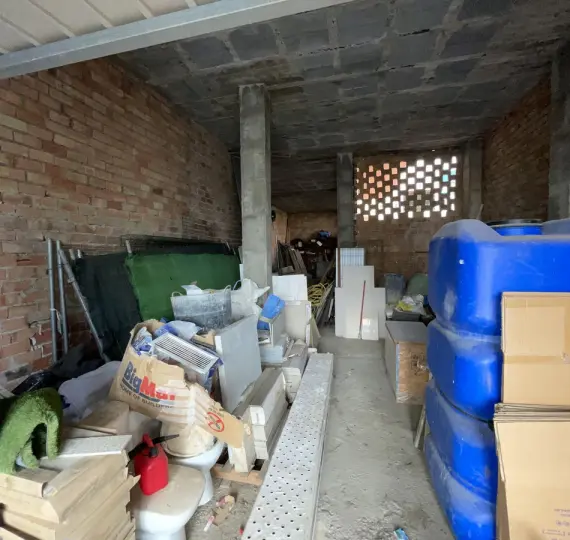 Long-term rent of shop in Estepona