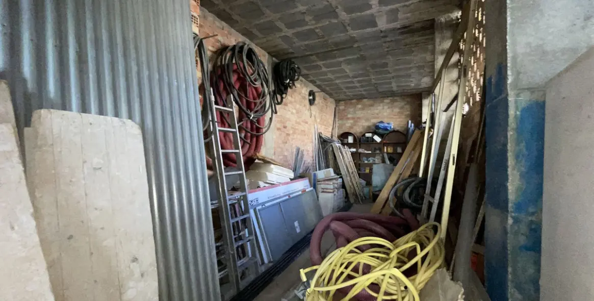 Long-term rent of shop in Estepona 5