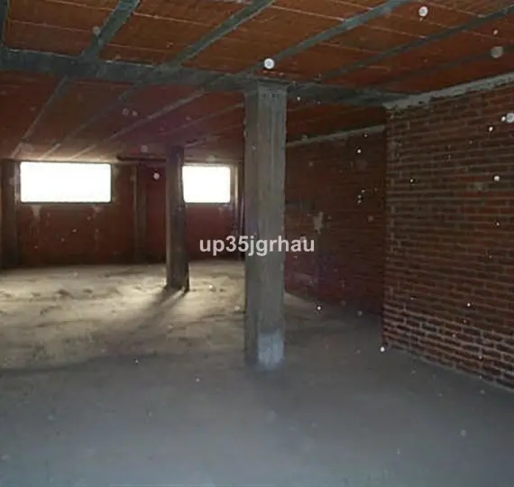 Long-term rent of commercial premises in Estepona