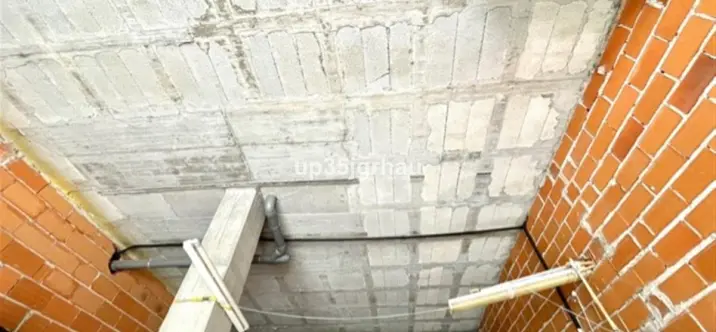 Long-term rent of commercial premises in Estepona 3