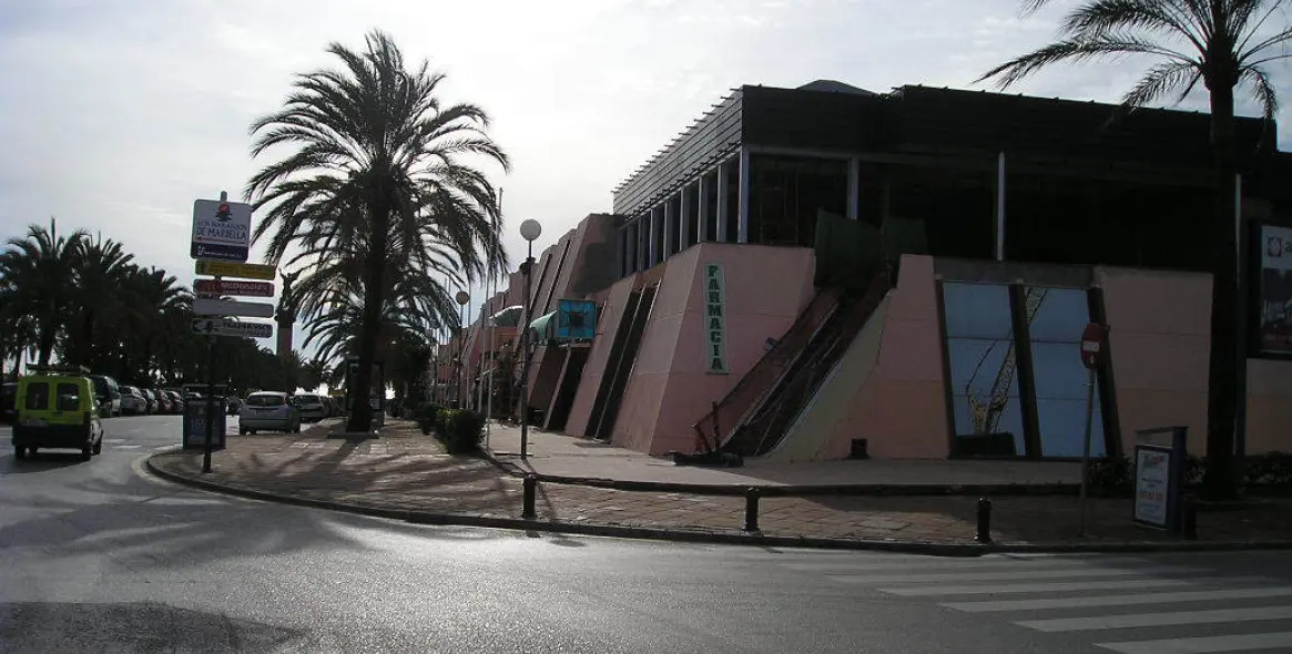 Long-term rent of other in Puerto Banús 5