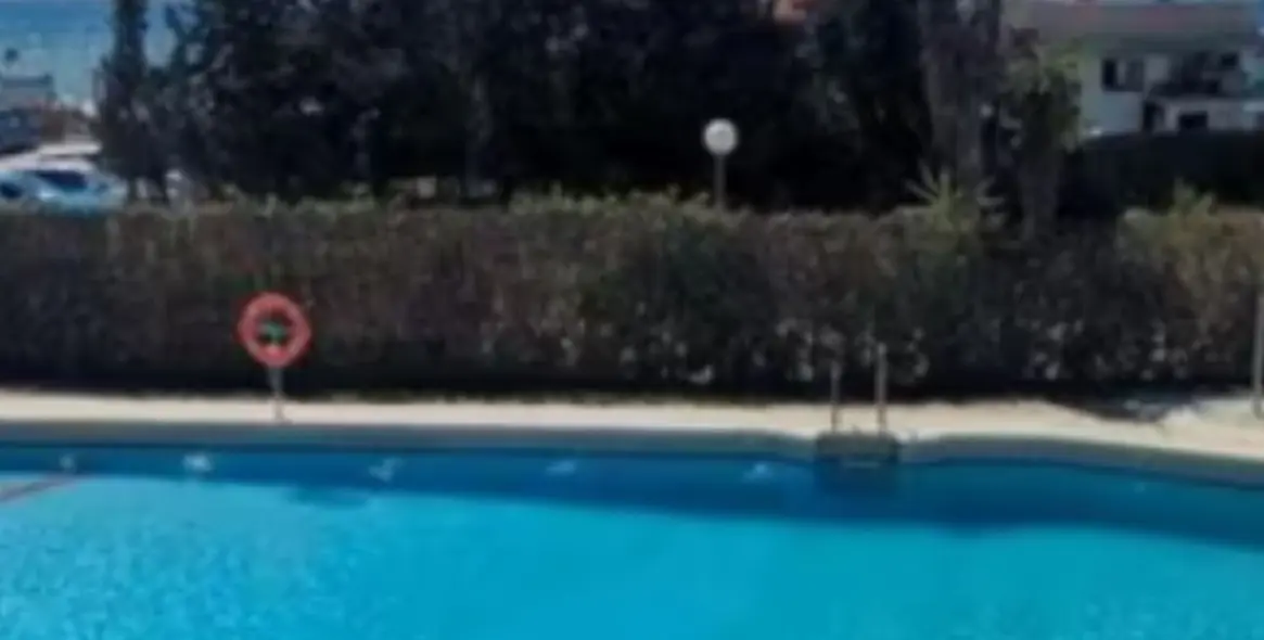 Long-term rent of middle floor apartment in Elviria 4