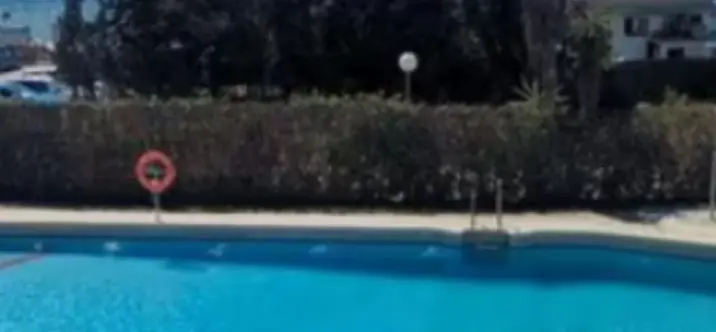Alquiler a largo plazo de apartamento en planta media en Elviria 3