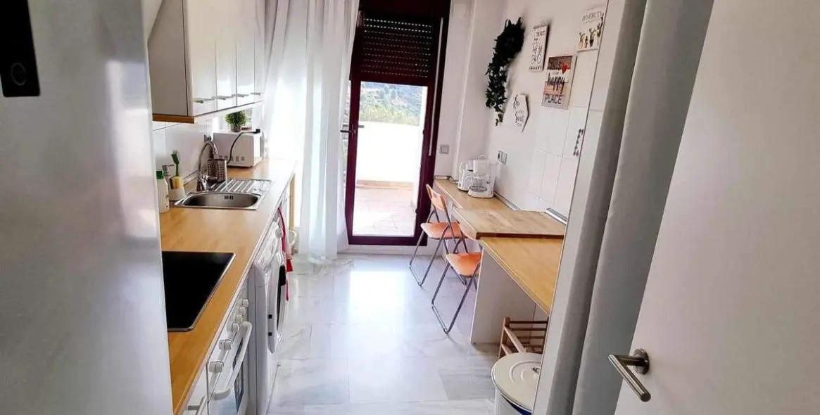 Long-term rent of penthouse in Benahavís 7