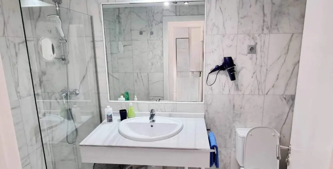 Long-term rent of penthouse in Benahavís 14