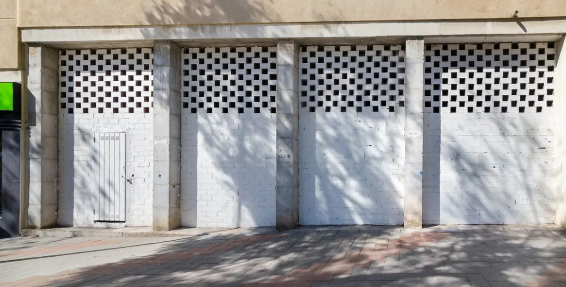 Long-term rent of commercial premises in Teatinos 7