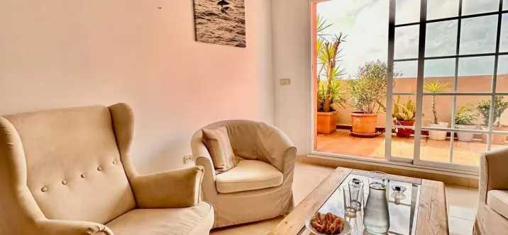 Долгосрочная аренда апартаментов на среднем этаже в La Duquesa 1