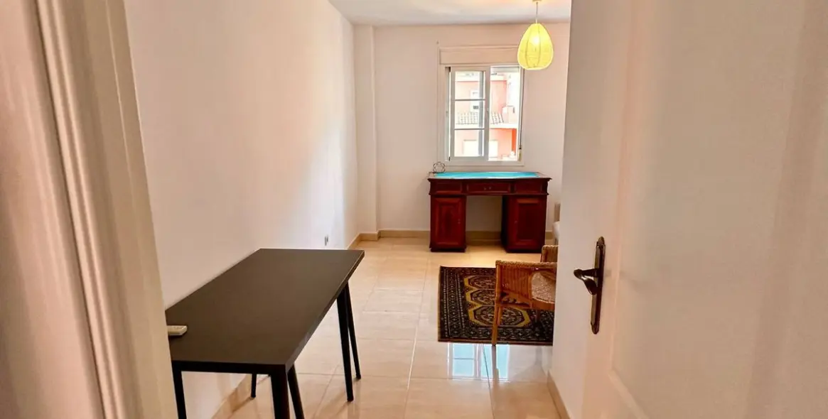 Долгосрочная аренда апартаментов на среднем этаже в La Duquesa 20