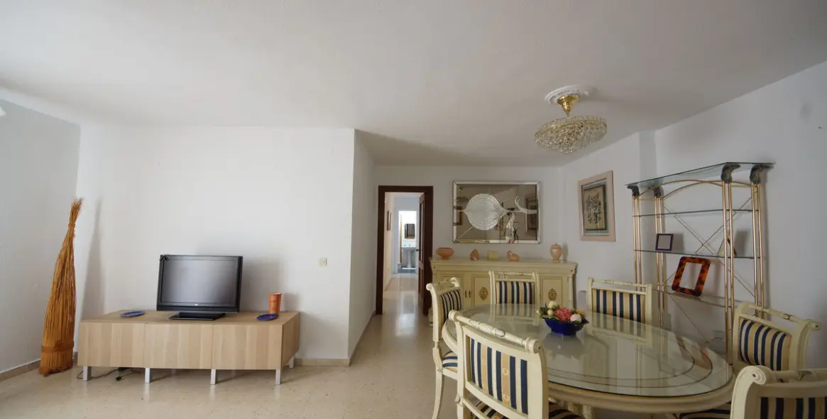 Long-term rent of middle floor apartment in San Pedro de Alcántara 1