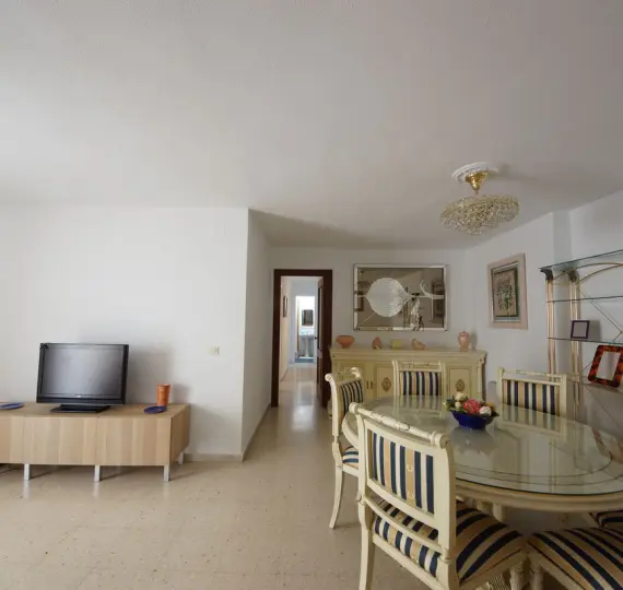 Long-term rent of middle floor apartment in San Pedro de Alcántara