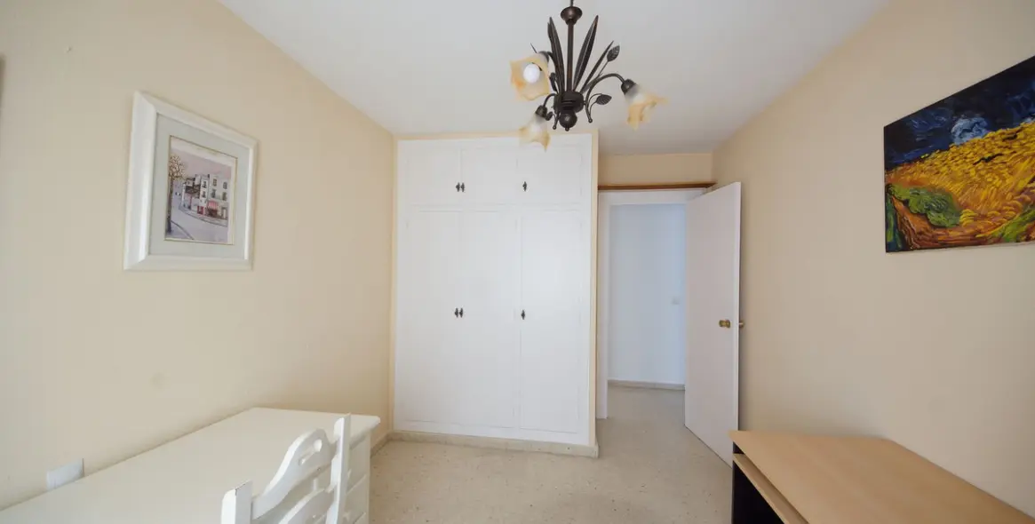 Long-term rent of middle floor apartment in San Pedro de Alcántara 8