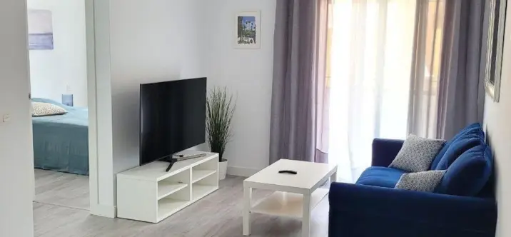 Long-term rent of middle floor apartment in Málaga 1