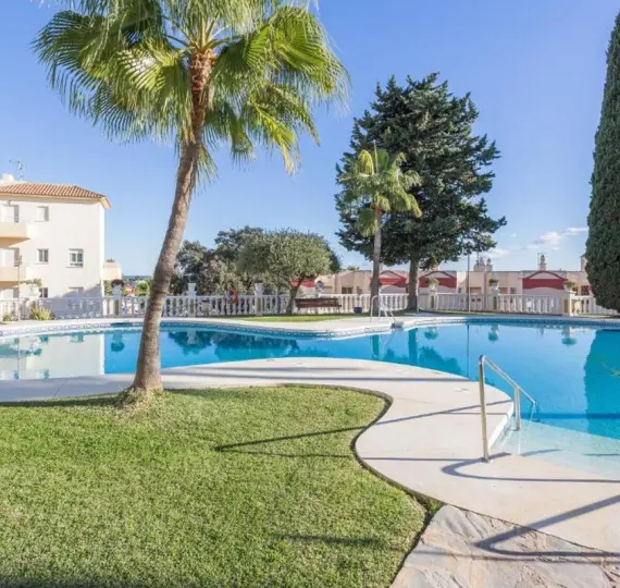 Short-term rent of ground floor apartment in Riviera del Sol