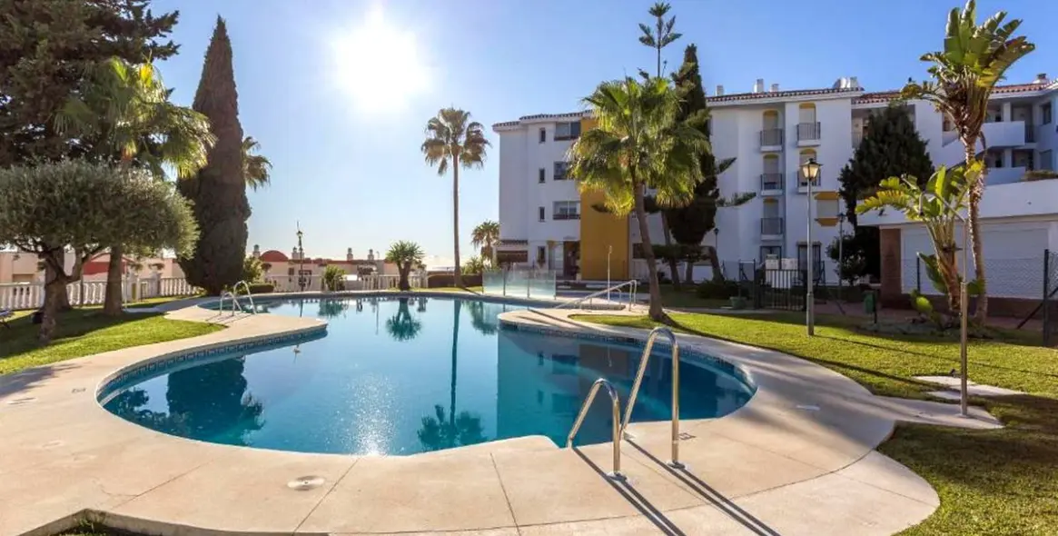 Short-term rent of ground floor apartment in Riviera del Sol 2