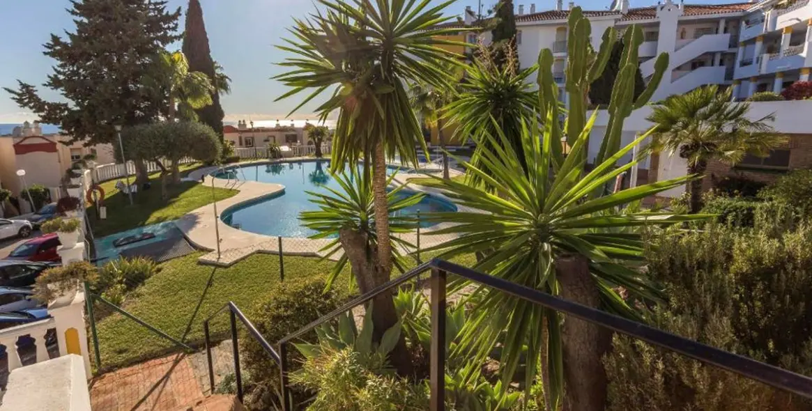 Short-term rent of ground floor apartment in Riviera del Sol 3
