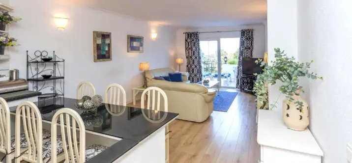Short-term rent of ground floor apartment in Riviera del Sol 4