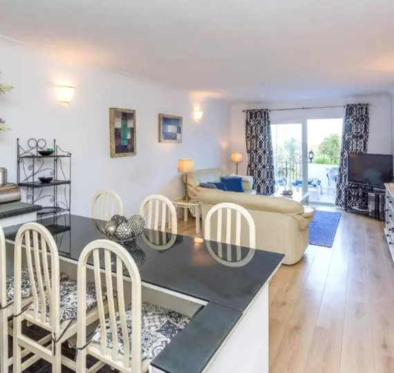 Short-term rent of ground floor apartment in Riviera del Sol