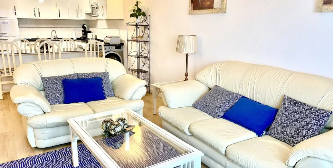 Short-term rent of ground floor apartment in Riviera del Sol 8