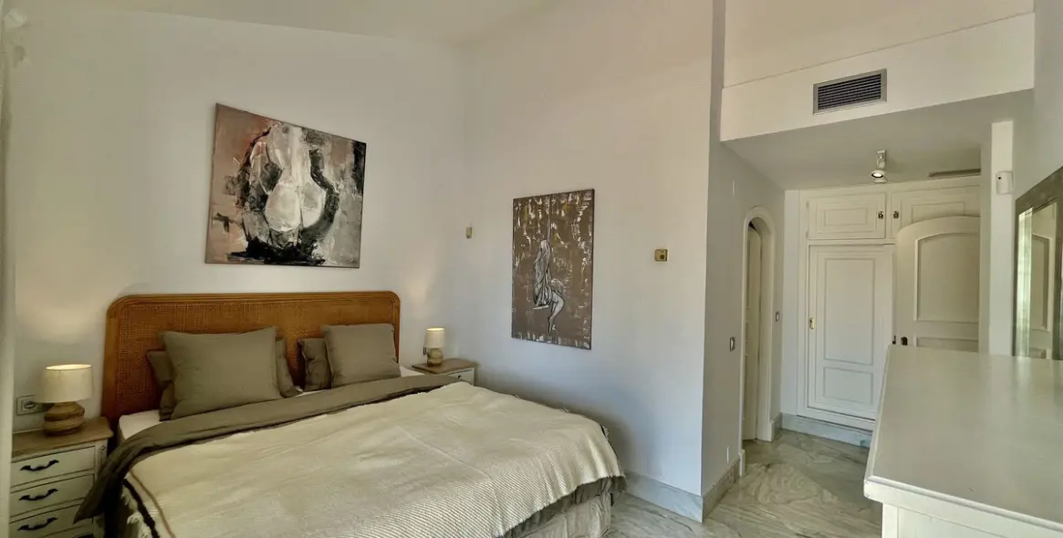 Краткосрочная аренда таунхауса в Bahía de Marbella 12