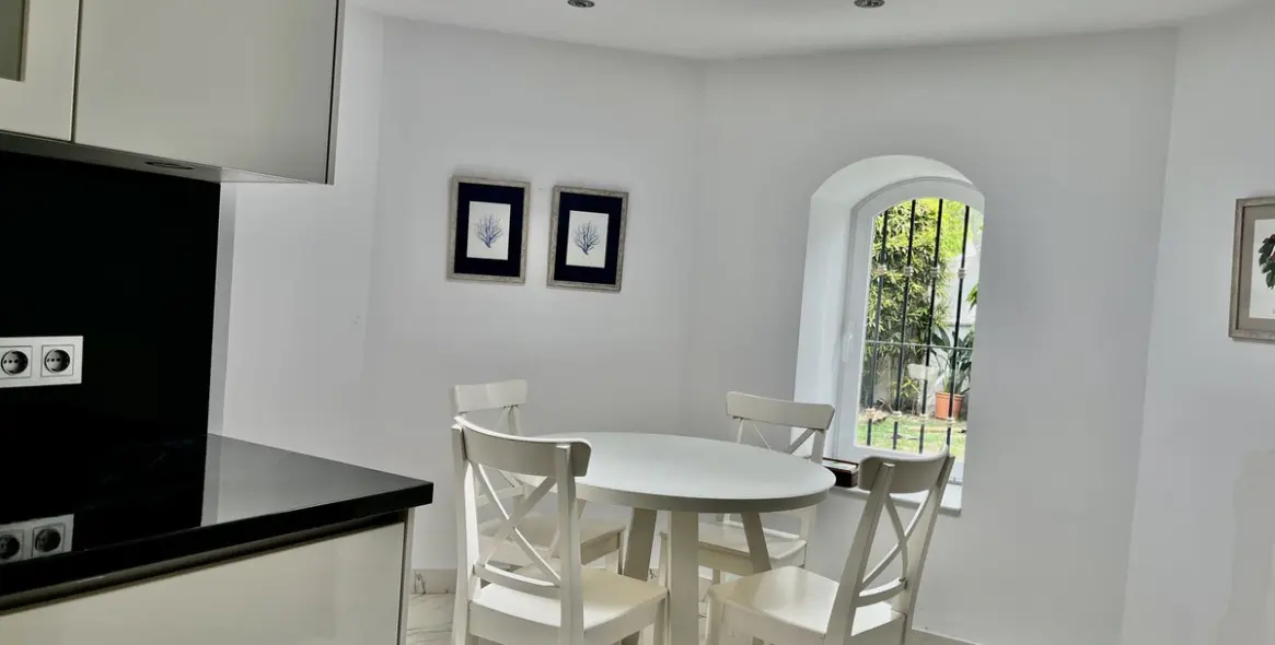 Краткосрочная аренда таунхауса в Bahía de Marbella 33