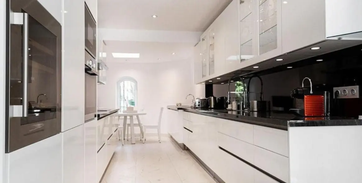 Краткосрочная аренда таунхауса в Bahía de Marbella 37