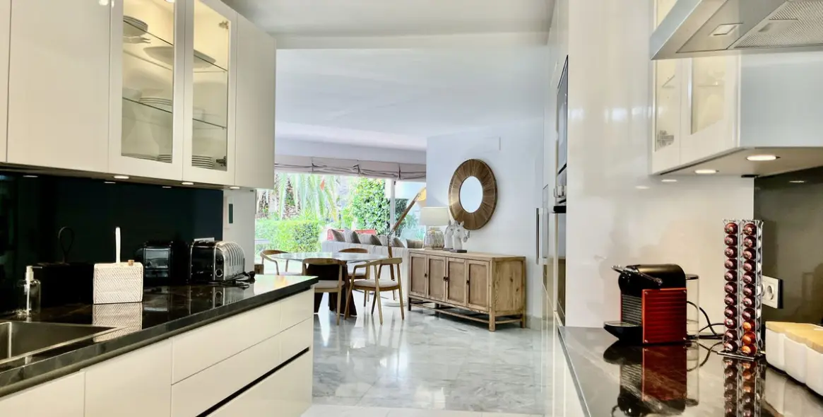 Краткосрочная аренда таунхауса в Bahía de Marbella 38