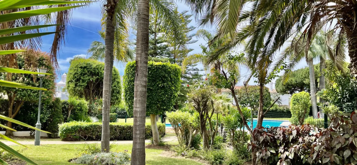 Alquiler a largo plazo de adosado en Bahía de Marbella 1