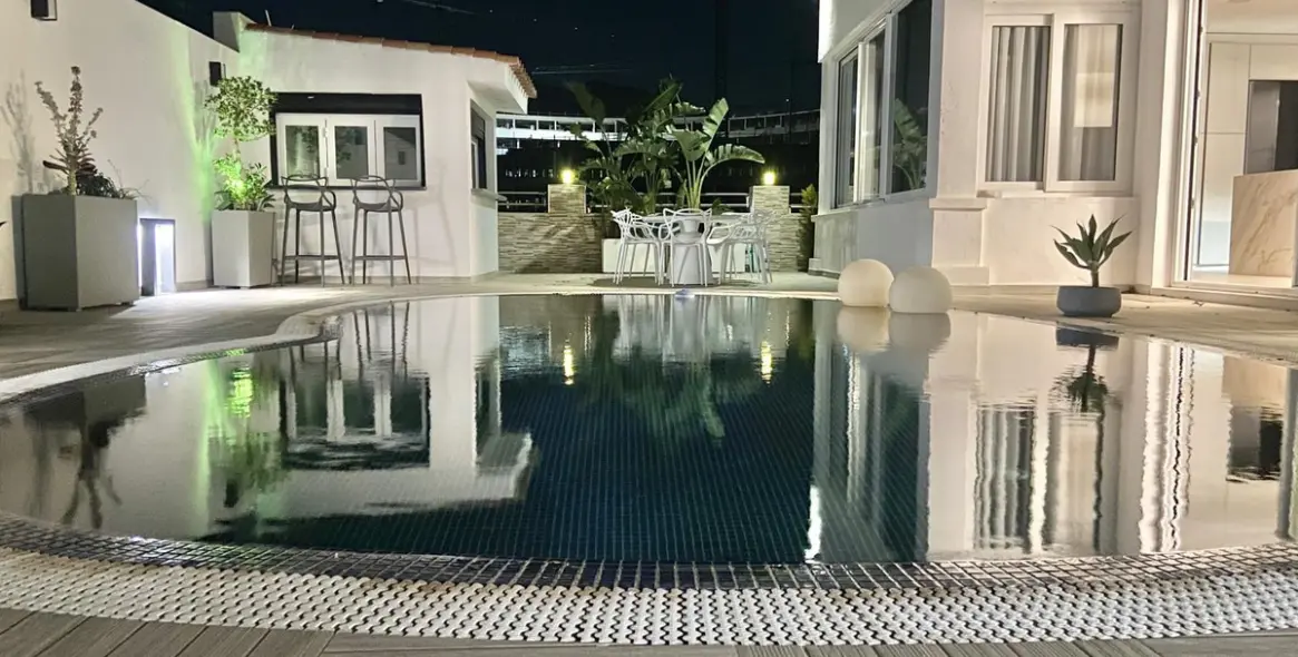 Краткосрочная аренда дома на две семьи в Fuengirola 1