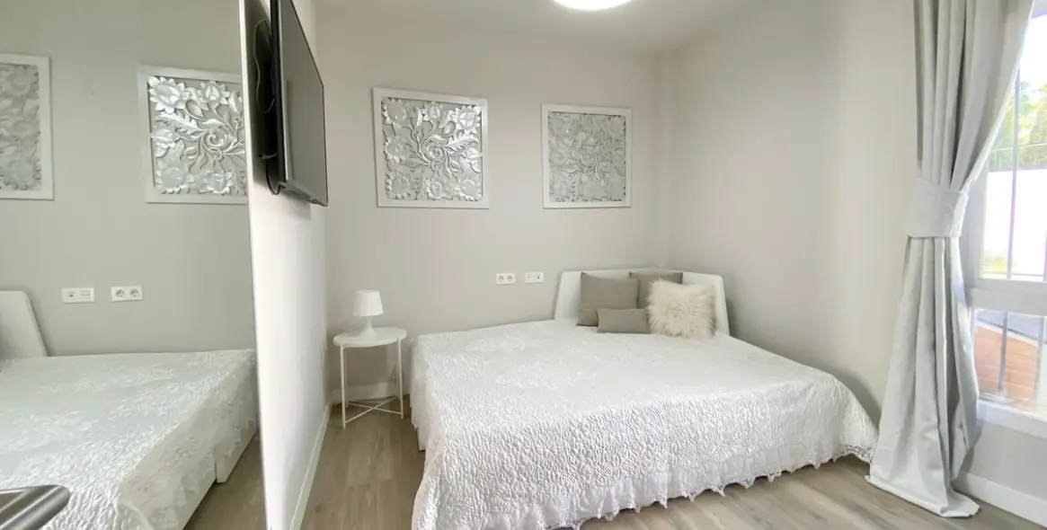 Краткосрочная аренда дома на две семьи в Fuengirola 45