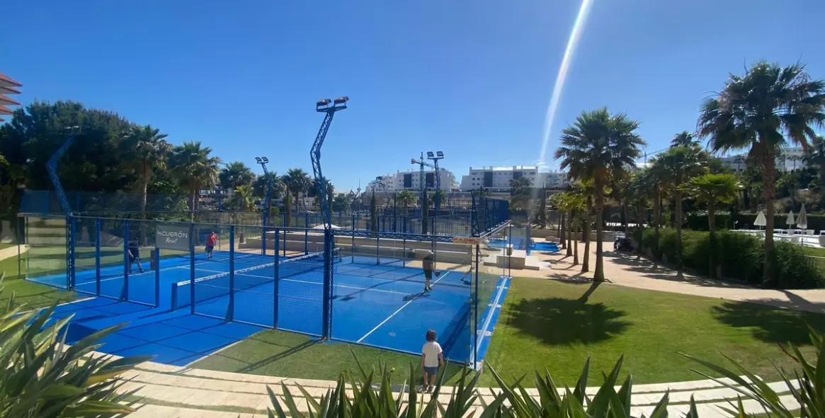 Краткосрочная аренда дома на две семьи в Fuengirola 38