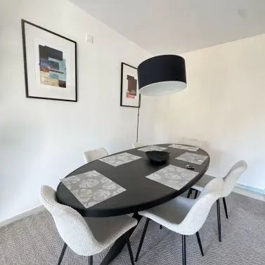 Short-term rent of middle floor apartment in Puerto Banús