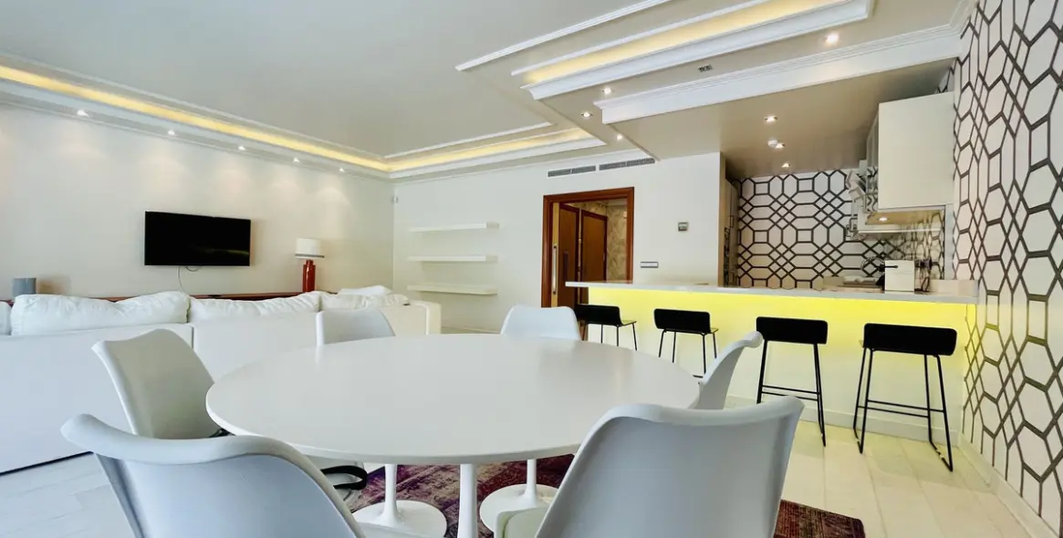 Short-term rent of ground floor apartment in Puerto Banús 6