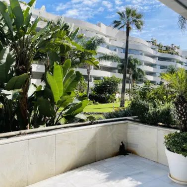 Long-term rent of ground floor apartment in Puerto Banús