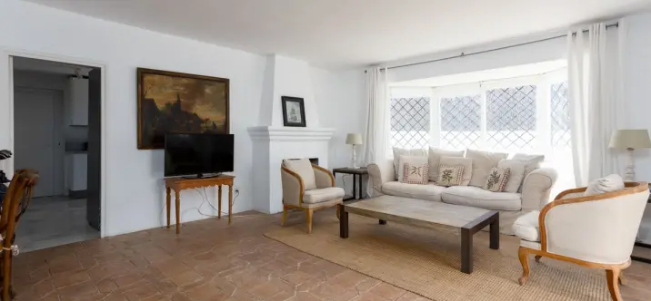 Краткосрочная аренда  отдельно стоящей виллы в Guadalmina Baja 3