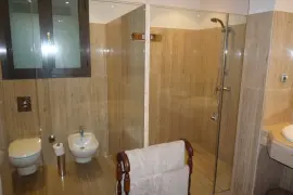 Image 15 thumb